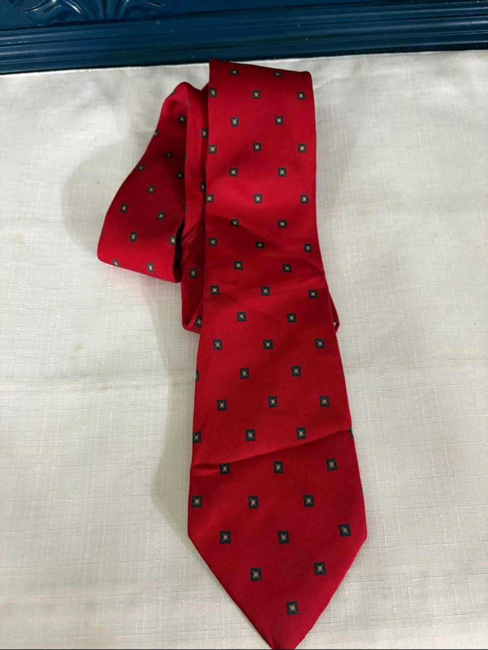100% silk Tie by Tattersall Classic Red Men's Patterned Tie
